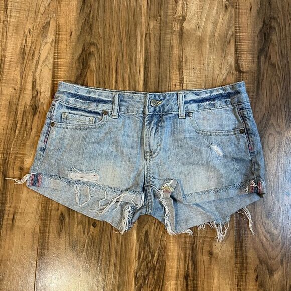 VS pink shorts 4 - Picture 1 of 5